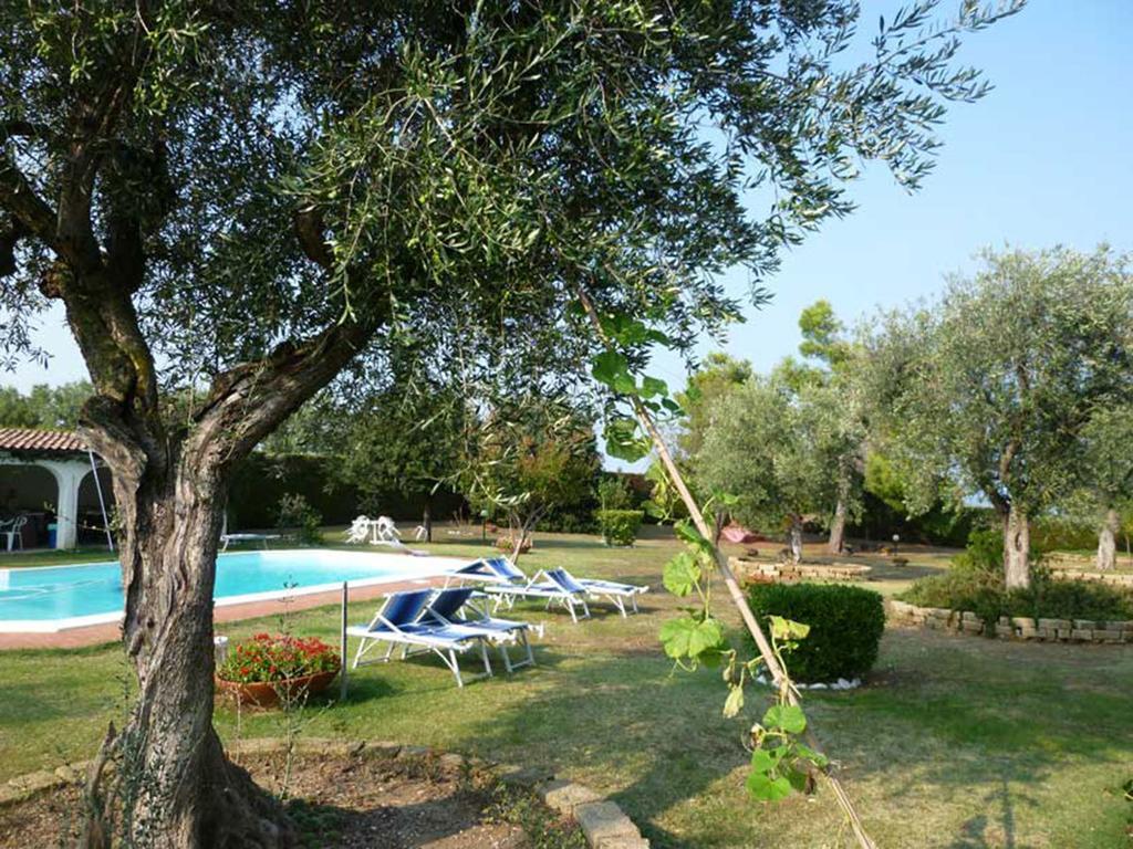 Villa Dolcevita San Costanzo Екстер'єр фото